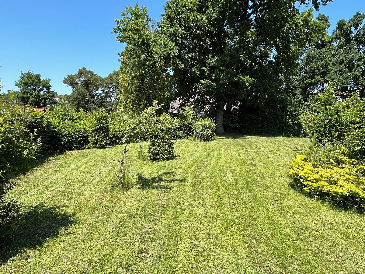 Prodej komerčního pozemku 1240 m², Slapy – fotka 1 z 3