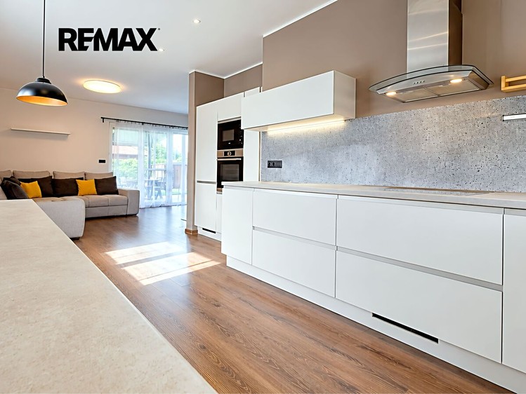 Prodej domu, 92 m² (10 z 54)