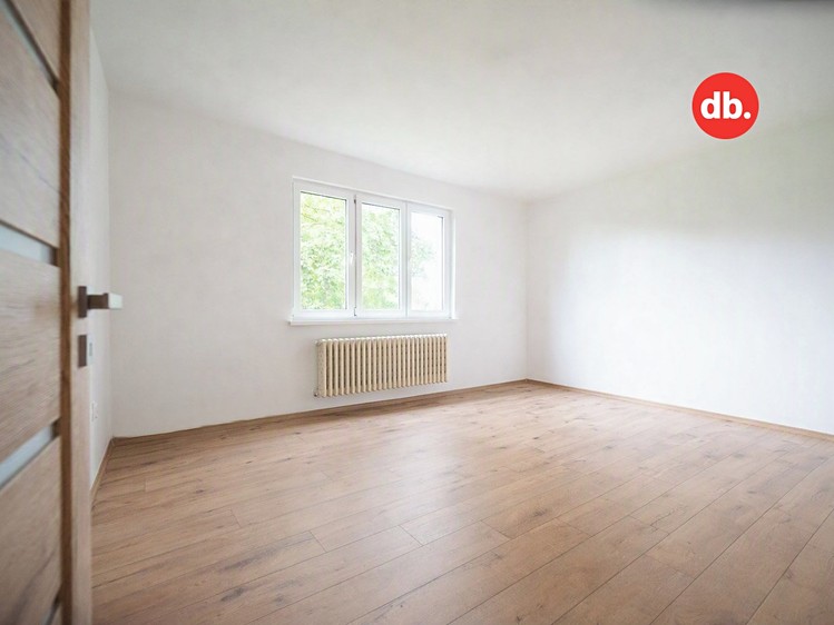 Pronájem bytu 2+1, 59 m² (2 z 10)