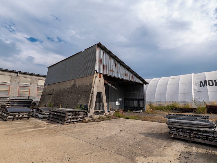 Комерційне приміщення на продаж, 3 013 м² (37 з 57)