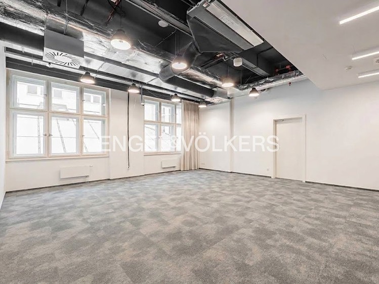 Комерційне приміщення в оренду, 1 650 м² (9 з 15)