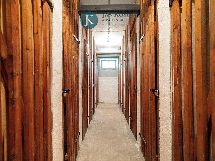 Квартира 3+1 на продаж, 78 м² (28 з 31)