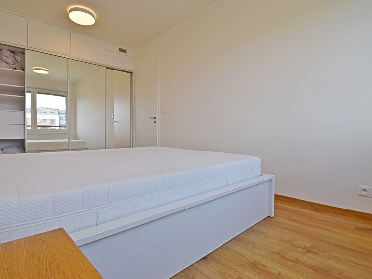 Квартира 2+kk в оренду, 54 м² (11 з 21)