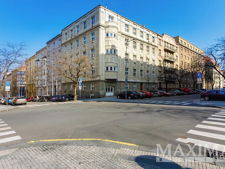 Prodej komerčního prostoru, 53 m² (18 z 20)
