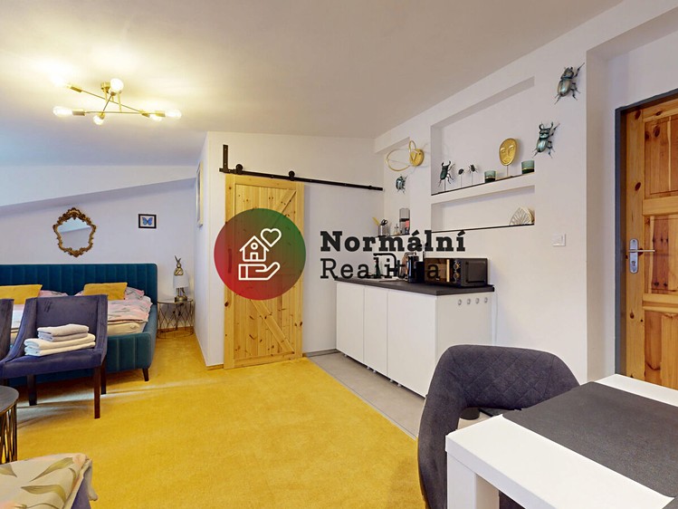 Комерційне приміщення на продаж, 186 м² (15 з 67)