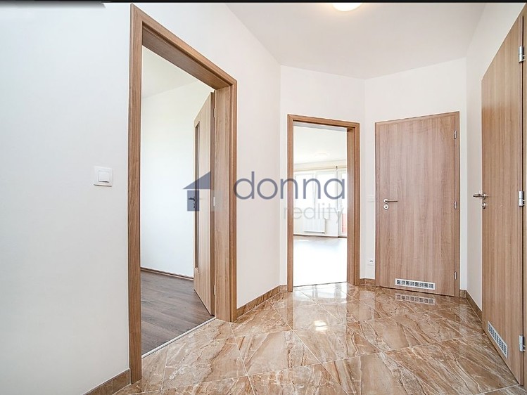 Квартира 4+kk в оренду, 85 м² (6 з 16)