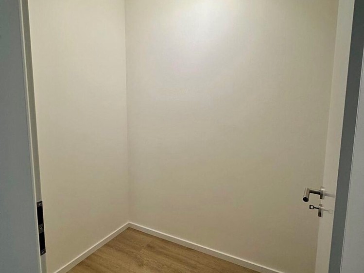 Квартира 2+kk в оренду, 53 м² (12 з 13)