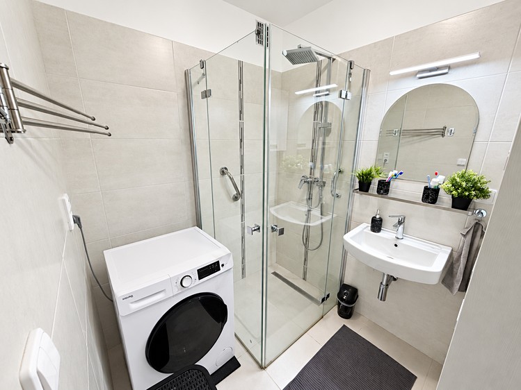 Квартира 3+1 в оренду, 74 м² (3 з 20)