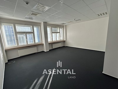 Комерційне приміщення в оренду, 70 м² (2 з 6)