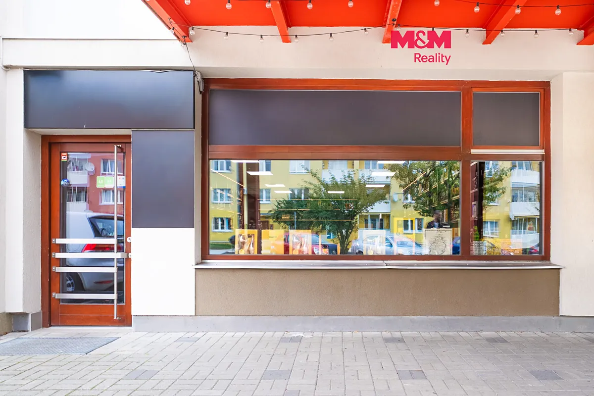 Pronájem obchodního prostoru 150 m²