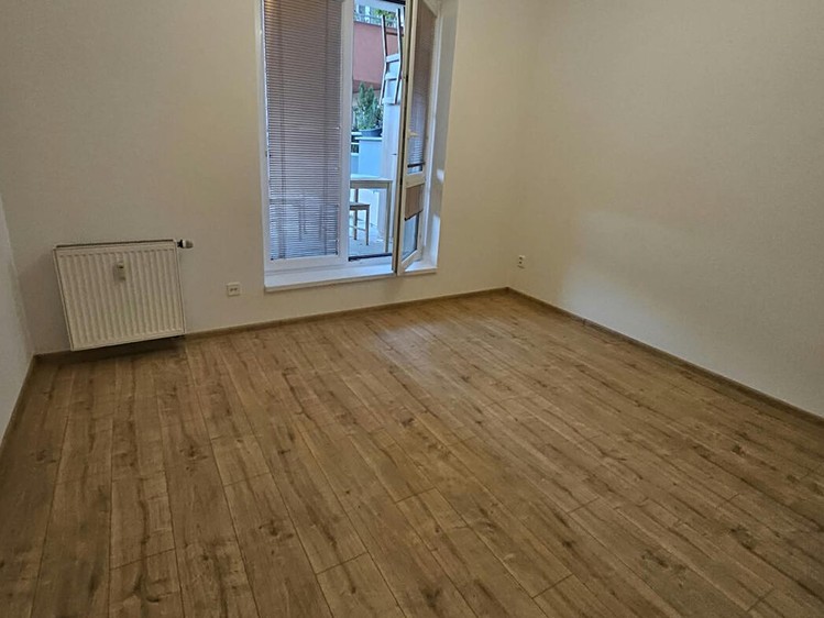 Квартира 2+kk в оренду, 40 м² (5 з 8)