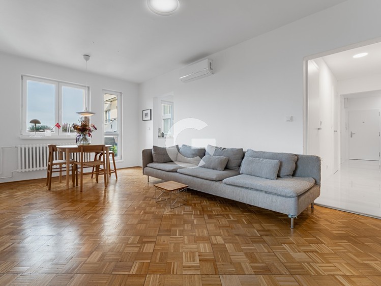 Prodej bytu 4+1, 77 m² (2 z 12)