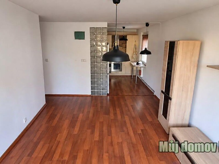 Квартира 3+kk в оренду, 76 м² (2 з 11)