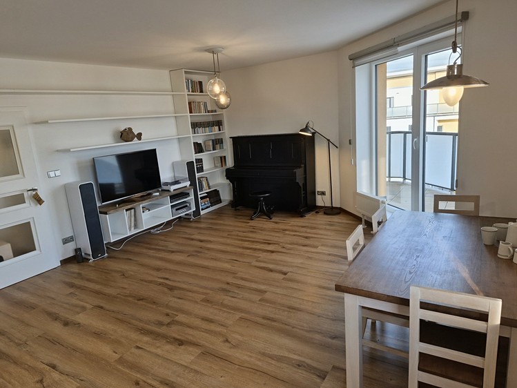 Квартира 3+kk в оренду, 89 м² (6 з 26)