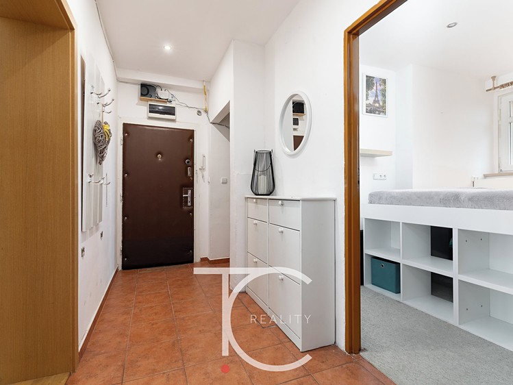 Квартира 4+kk на продаж, 72 м² (21 з 25)