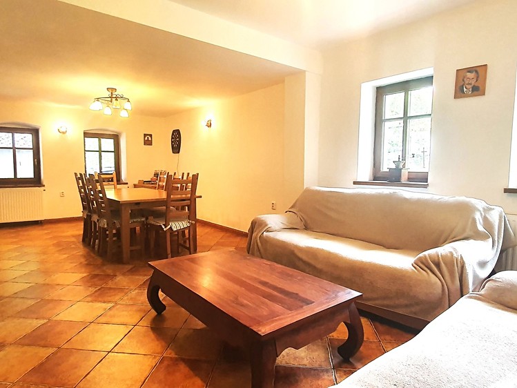 Будинок на продаж, 350 м² (5 з 37)