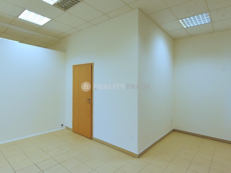 Комерційне приміщення в оренду, 120 м² (8 з 21)