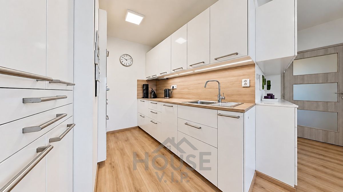 Prodej bytu 3+kk 63 m²