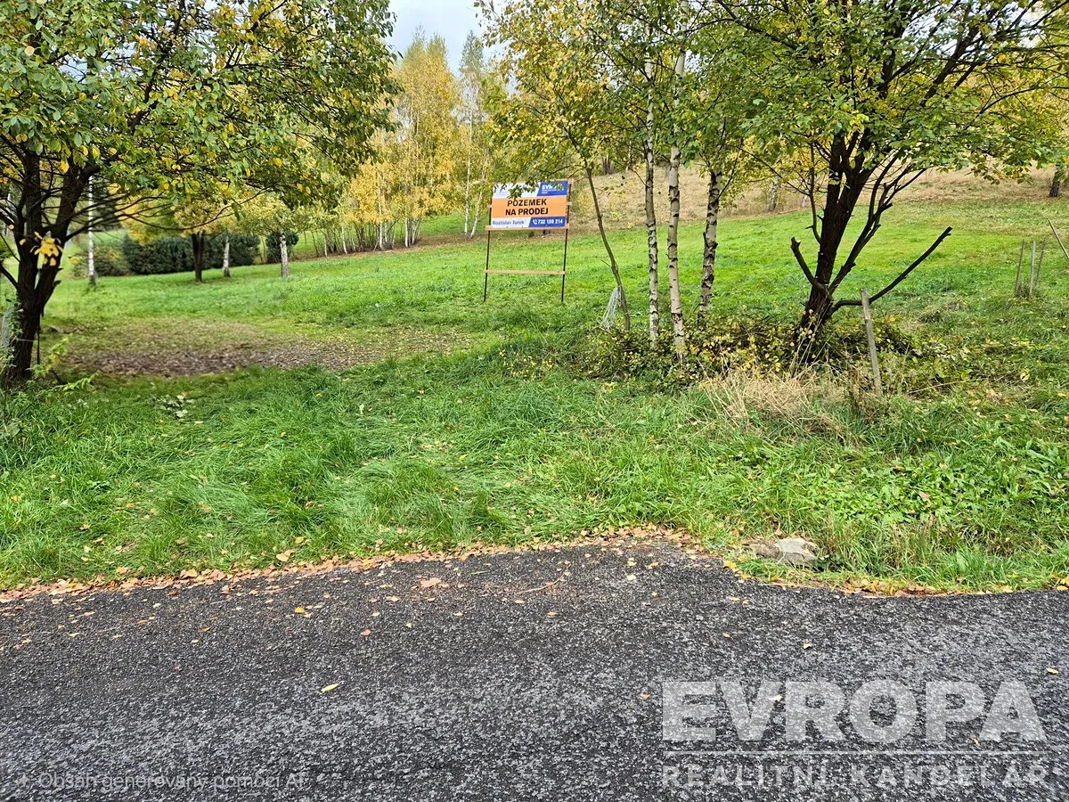 Prodej stavebního pozemku 1623 m²