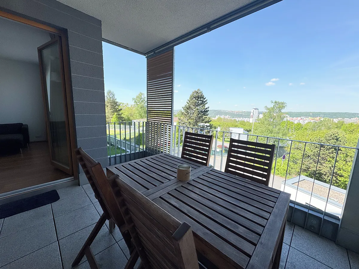 Pronájem bytu 2+kk 61 m²