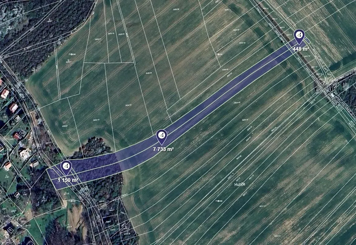 Prodej podílu 1/4 pole 1758 m²