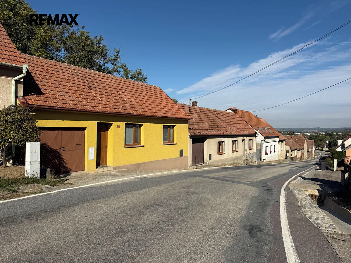 Prodej rodinného domu 97 m², pozemek 866 m²