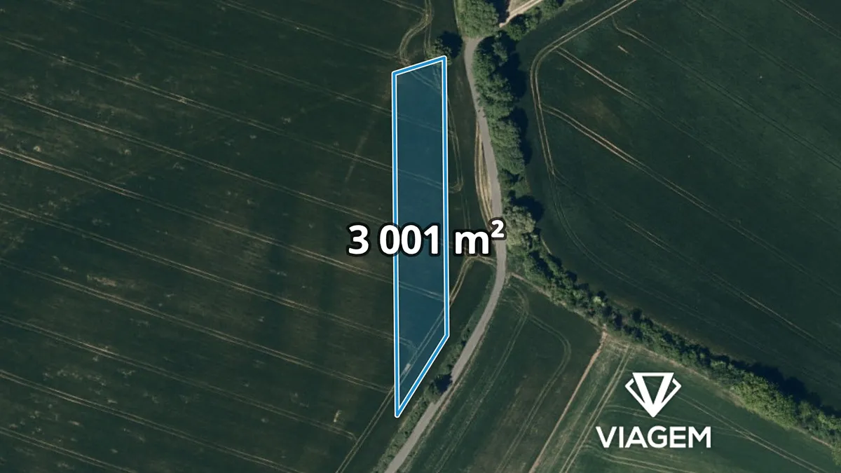Prodej podílu 1/2 pole 1500 m²