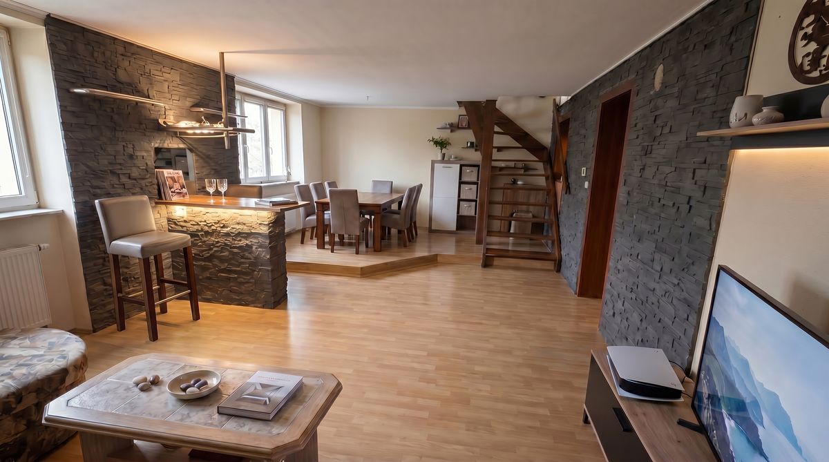 Prodej bytu 4+1 122 m², Březová – fotka 1 z 3