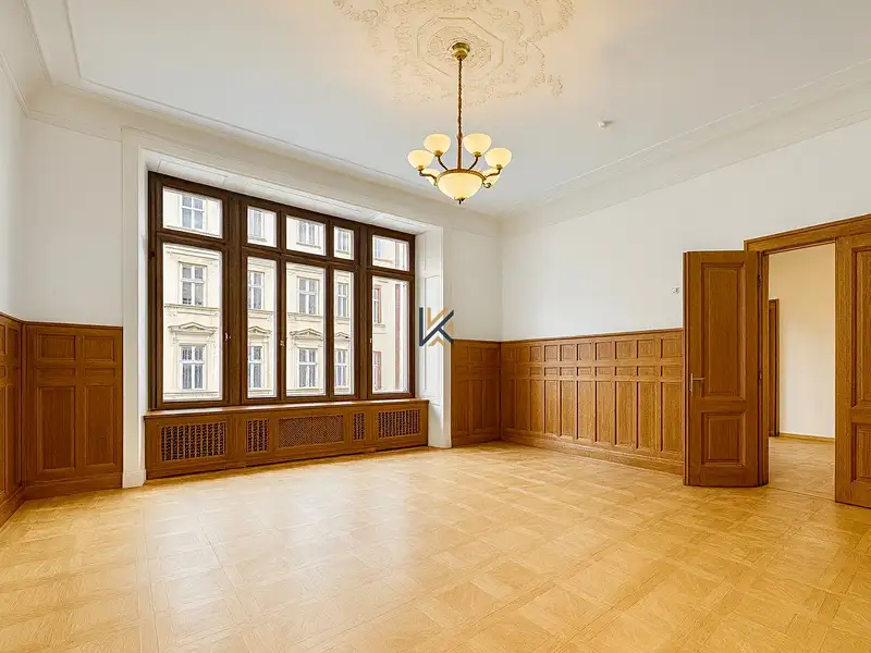 Pronájem kanceláře 361 m², Praha – náhled fotky 2