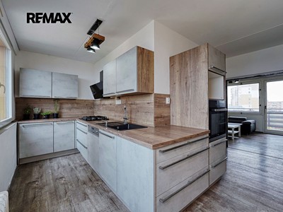 Prodej bytu 4+1, 79 m² (3 z 20)