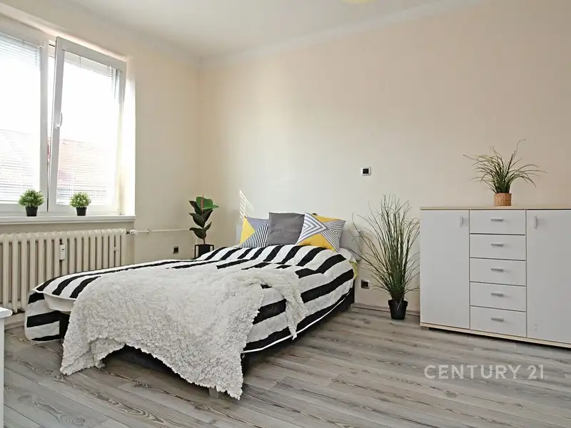 Pronájem bytu 2+1, 52 m², Praha 4, Praha