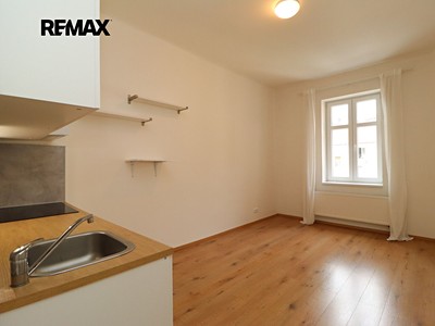 Квартира 2+kk в оренду, 40 м² (2 з 12)