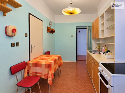 Prodej bytu 3+1, 83 m² (2 z 34)