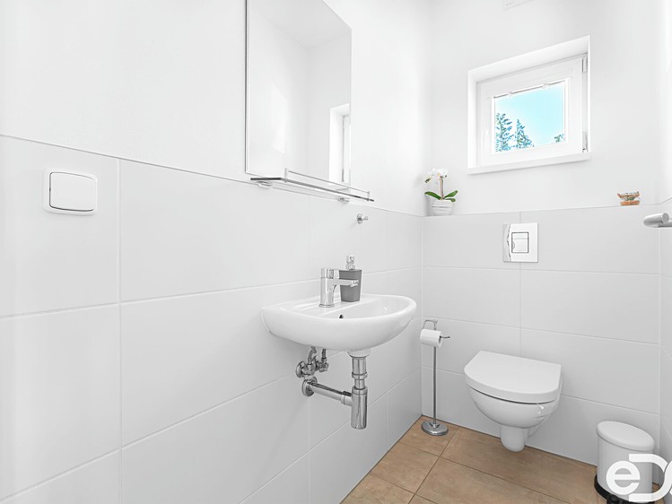 Prodej domu, 100 m² (9 z 26)