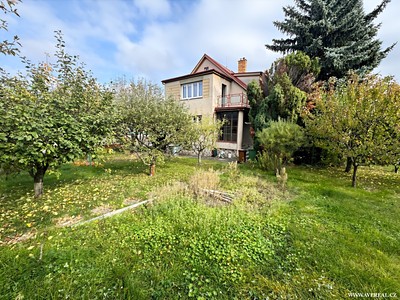 Haus zum Kauf, 266 m² (2 von 42)
