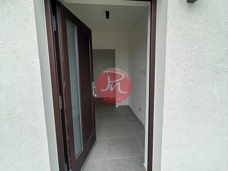 Квартира 5+kk в оренду, 149 м² (3 з 18)