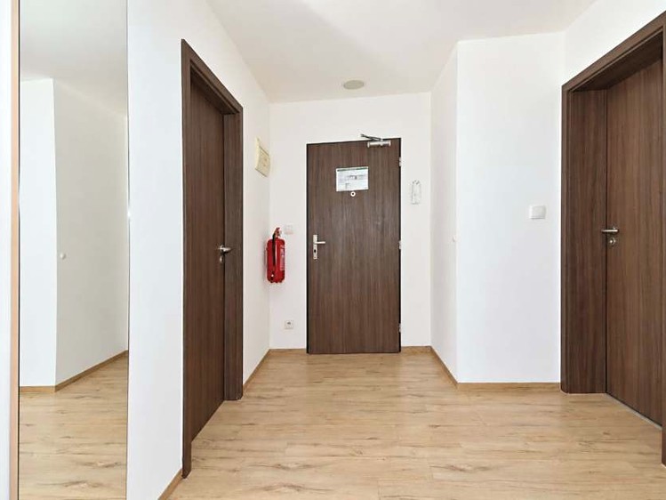 Квартира 2+kk на продаж, 65 м² (24 з 30)