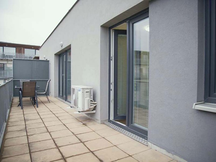 Квартира 2+kk на продаж, 65 м² (28 з 30)