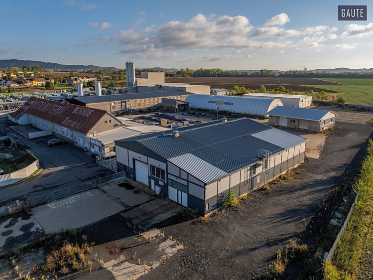Комерційне приміщення на продаж, 3 013 м² (7 з 57)