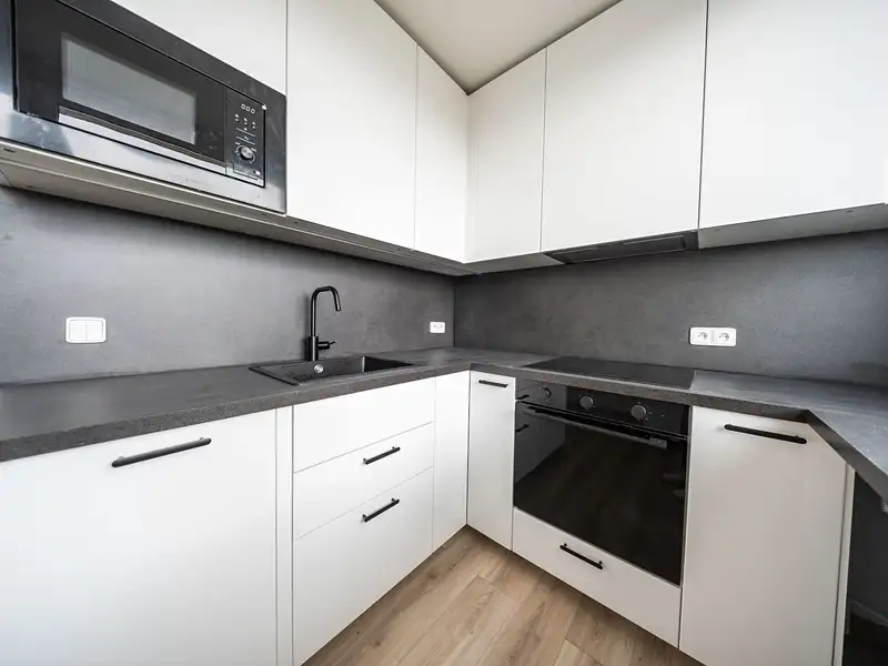 Prodej bytu 2+1 60 m², Praha – náhled fotky 1