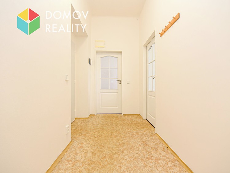 Pronájem bytu 1+1, 39 m² (6 z 8)