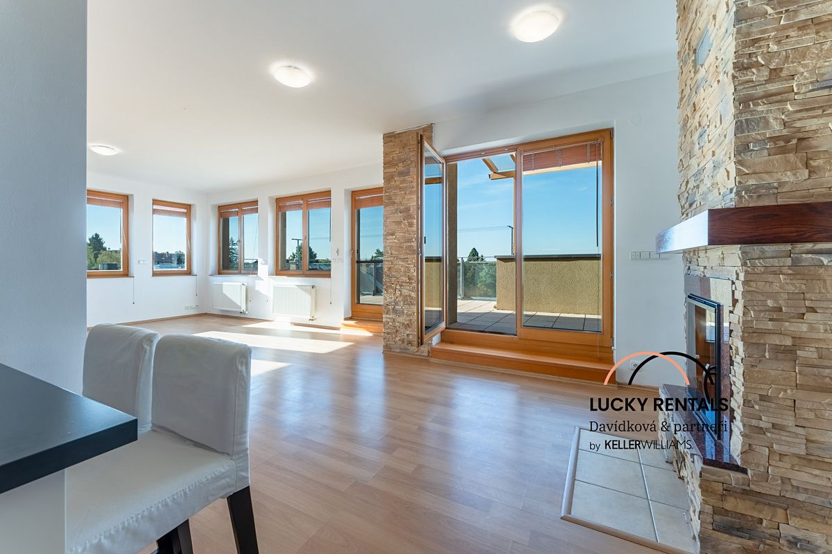 Pronájem bytu 3+kk 97 m²