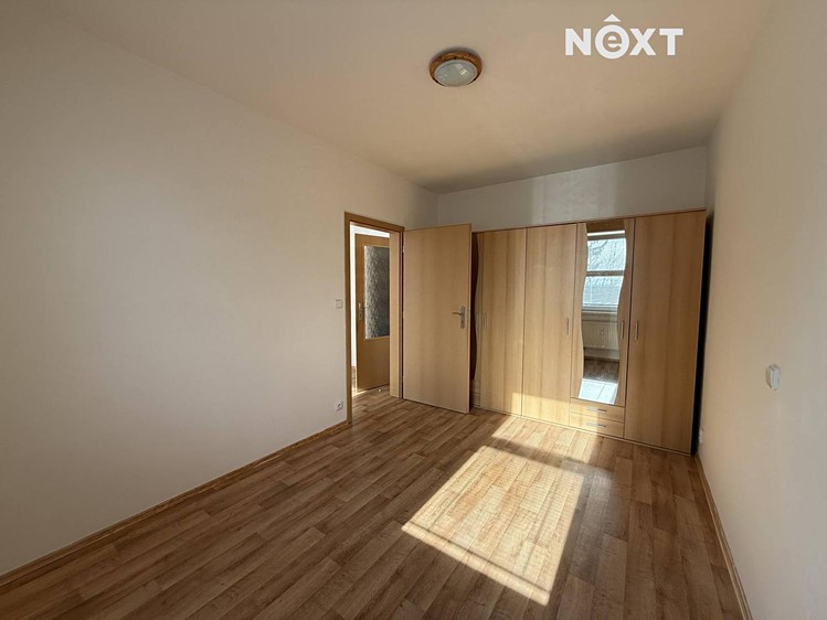 Pronájem bytu 2+kk, 44 m² (6 z 14)