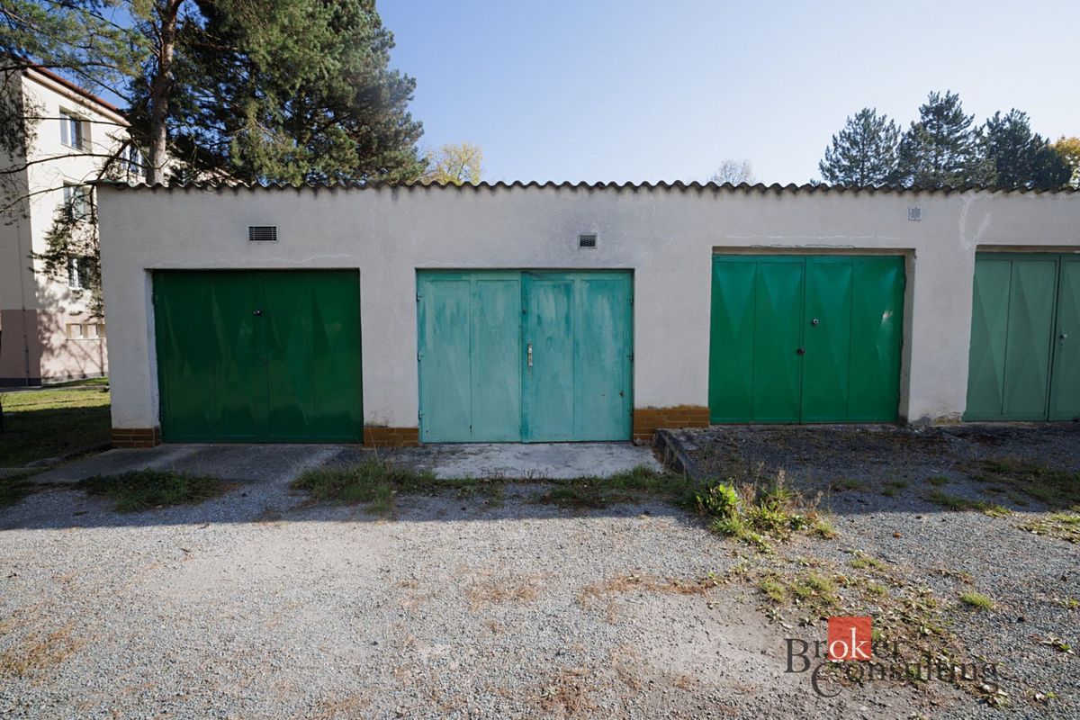 Prodej garáže 19 m², Horní Bříza – fotka 1 z 3