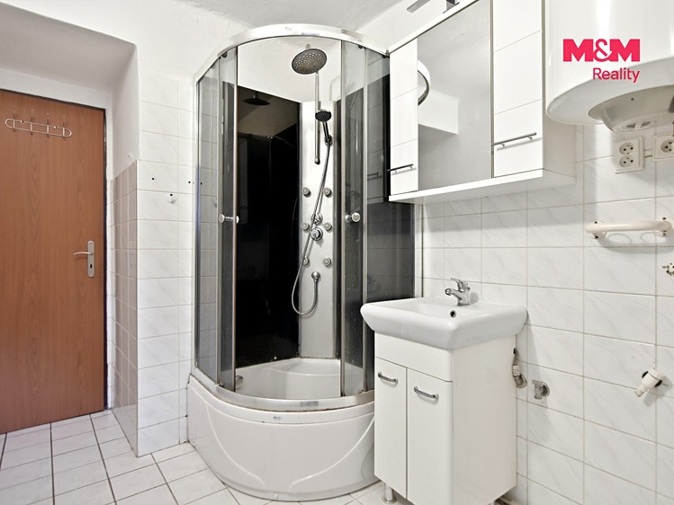 Квартира 3+1 в оренду, 85 м² (14 з 17)