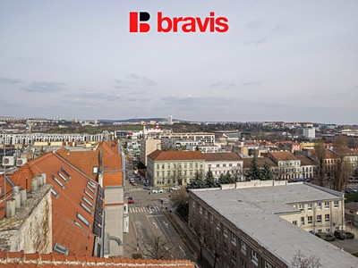 Pronájem bytu 3+kk, 85 m² (3 z 28)