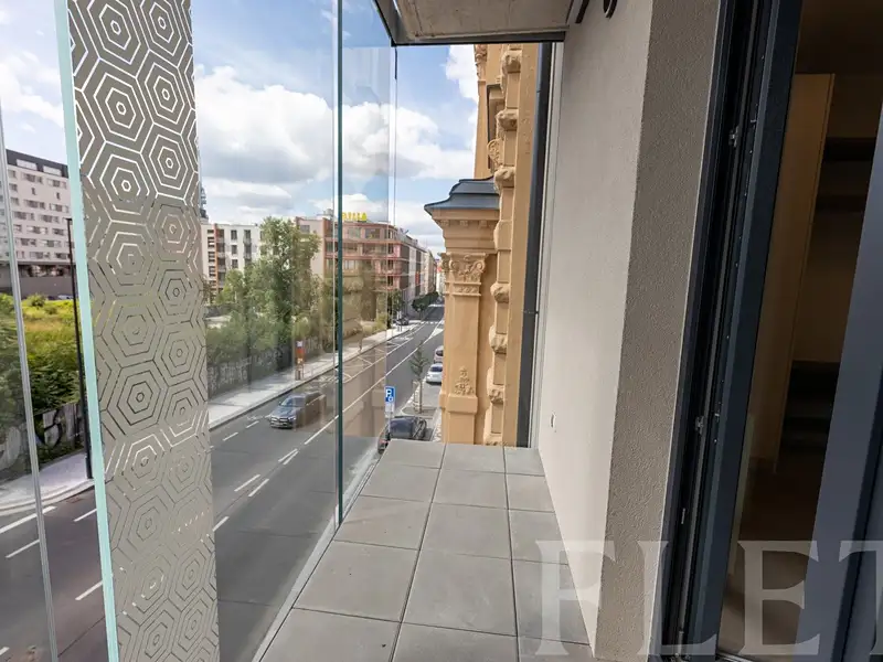 Pronájem bytu 1+kk 32 m², Praha – náhled fotky 3