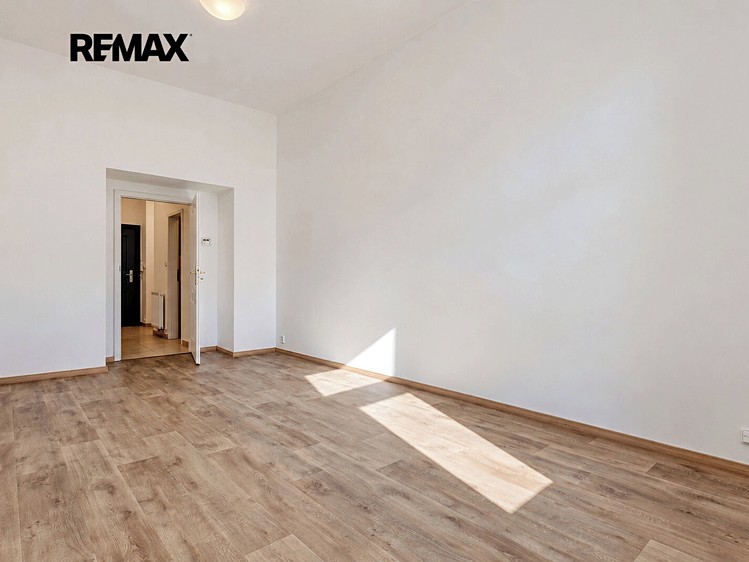 Wohnung 1+kk zum Kauf, 31 m² (7 von 22)