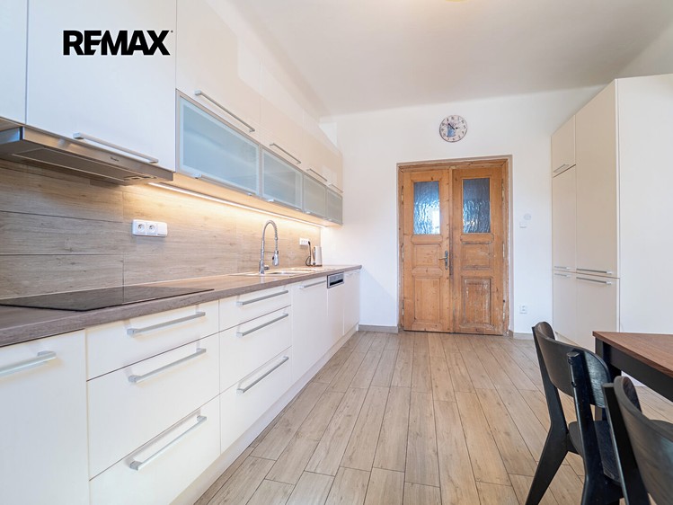 Будинок на продаж, 220 м² (15 з 51)