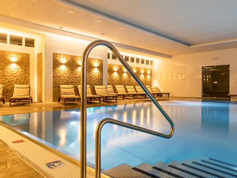 Pronájem bytu 2+kk 49 m², Karlovy Vary – náhled fotky 2